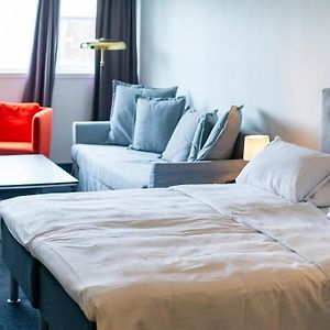 Family Queen Room
